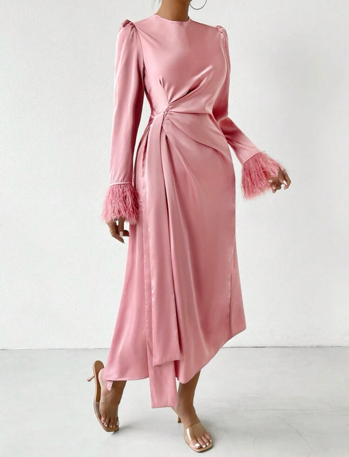 Robe en Satin avec noeud