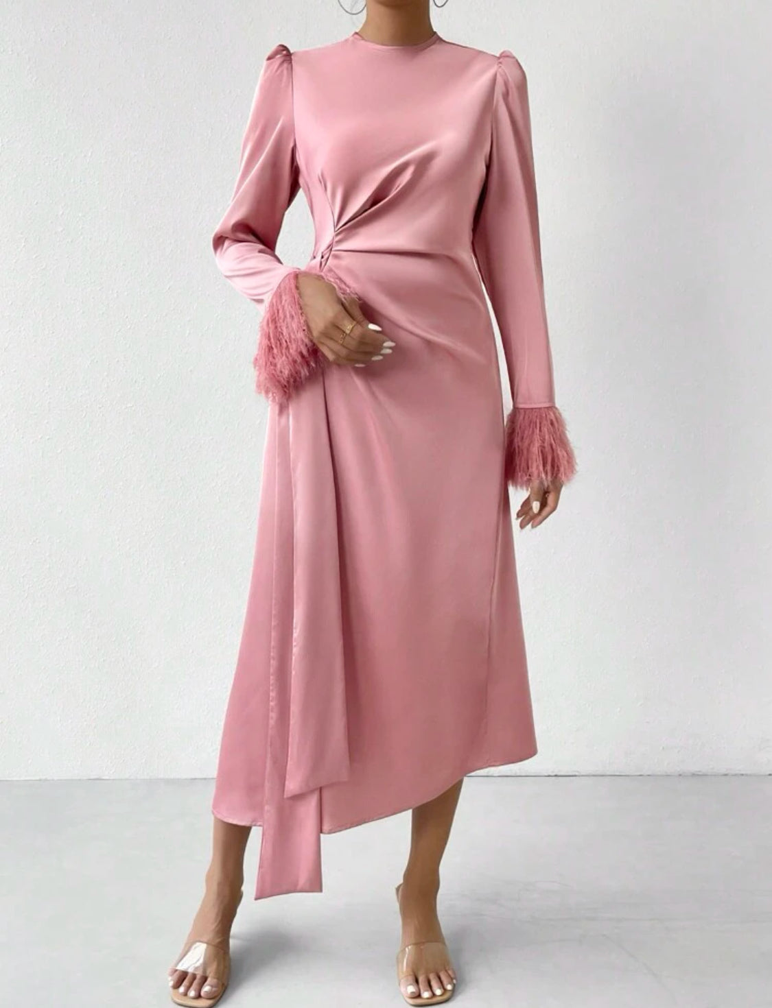 Robe en Satin avec noeud