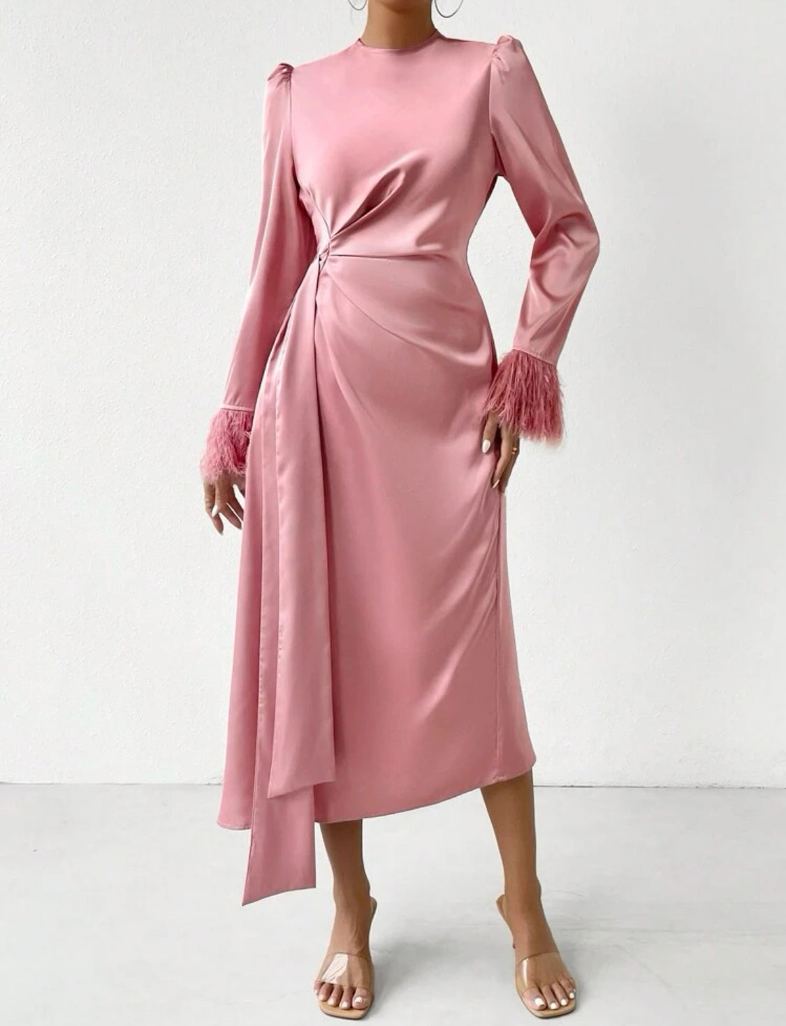 Robe en Satin avec noeud